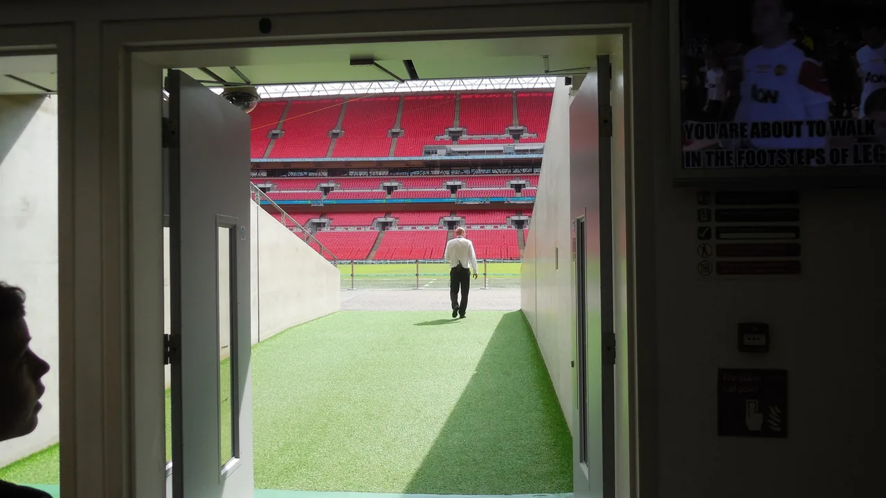 Stadium tunnel before kickoff — PSG vs Arsenal UCL final 2026 lands on May 30 in Budapest, 12 days before the World Cup opens